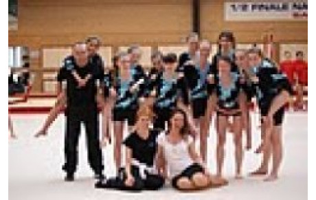 VOISINS LE BRETONNEUX